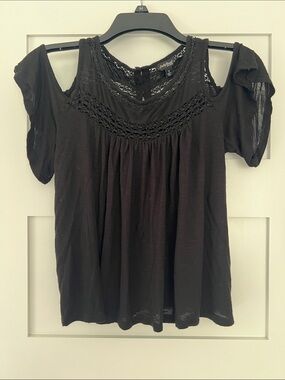 Vintage Y2K Lucky Brand Black Cold-Shoulder Crochet Yoke Top
